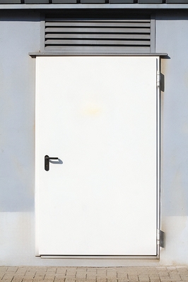 Широкая огнеупорная дверь