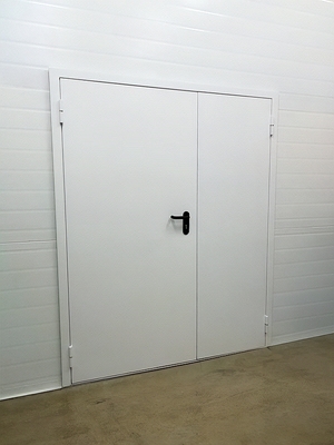 Белая огнеупорная дверь Белая огнеупорная дверь