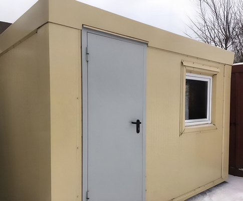 Дверь для модульной бытовки