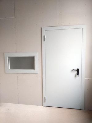 Дверь в рентгенкабинет Дверь в рентгенкабинет