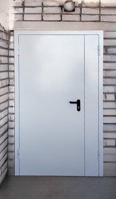 Уличная огнезащитная дверь Уличная огнезащитная дверь