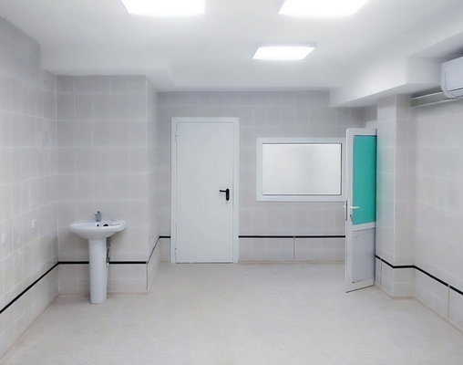 Дверь в рентгенкабинет