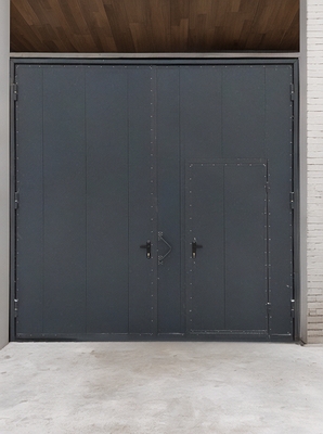 Металлические ворота с калиткой