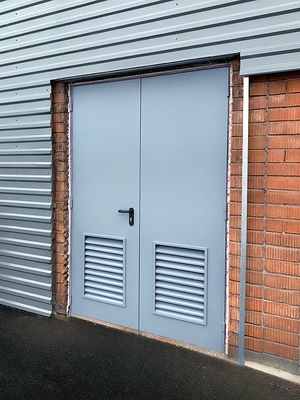 Дверь в трансформаторную Дверь в трансформаторную