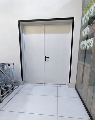 Двупольная дверь для запасного выхода Двупольная дверь для запасного выхода