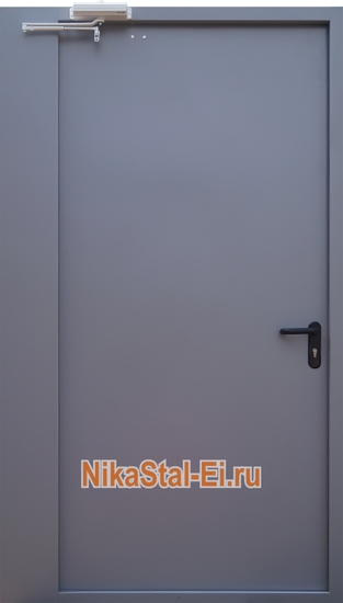 Однопольная противопожарная дверь ei-60 с узкой вставкой