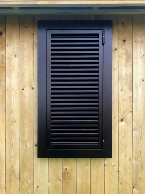 Одностворчатые ставни-жалюзи
